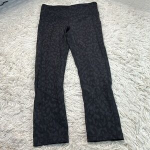 Lululemon Pace Rival Crop *22" Formation Camo Deep Coal Multi / Black